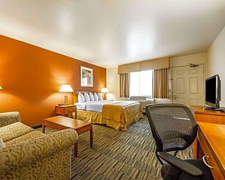 King Room - Non-Smoking