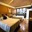 Hotel Ana Catalina and Suites