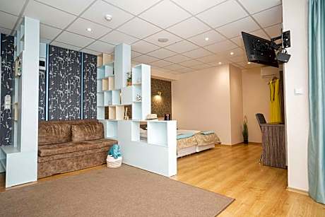 Superior Family Room