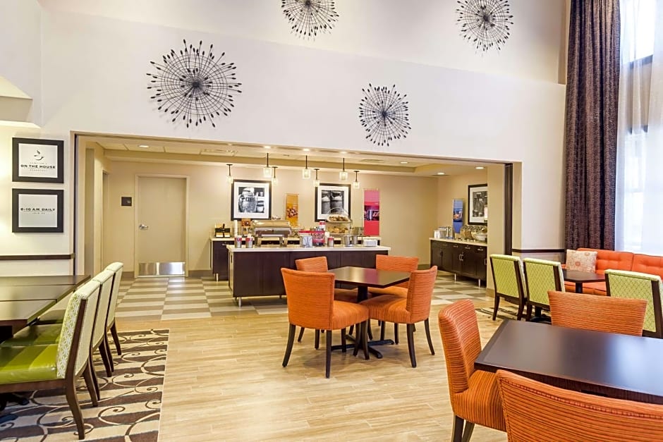 Hampton Inn By Hilton And Suites San Bernardino, Ca