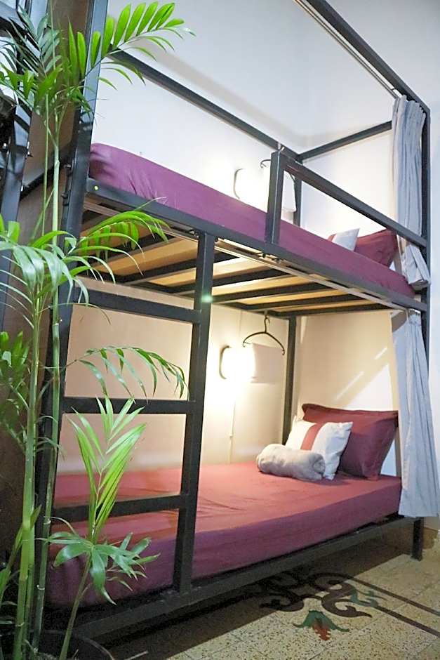 Semeru Hostel Malang
