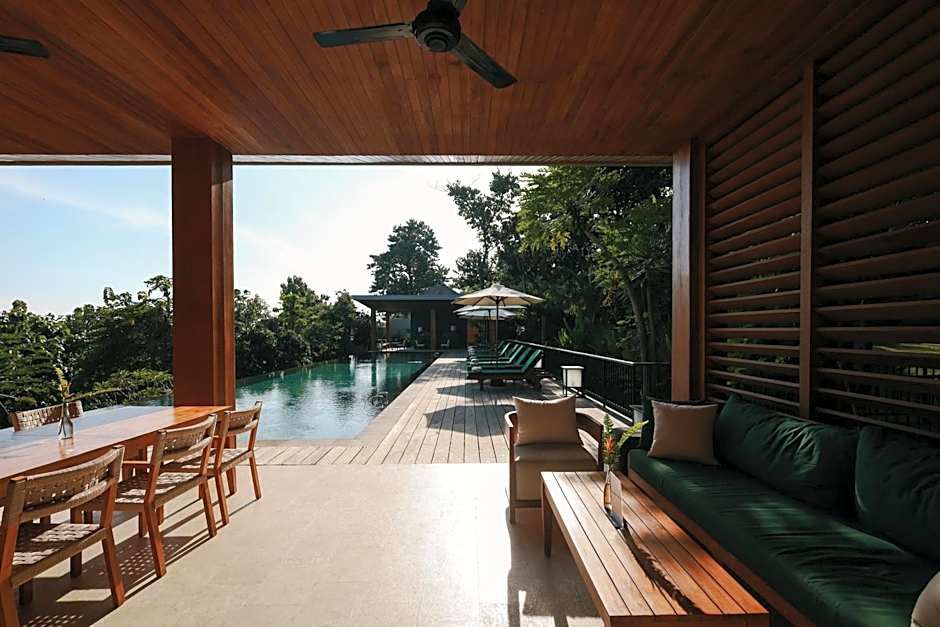 Sanglung Villas & Suites