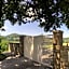 Amico Country House