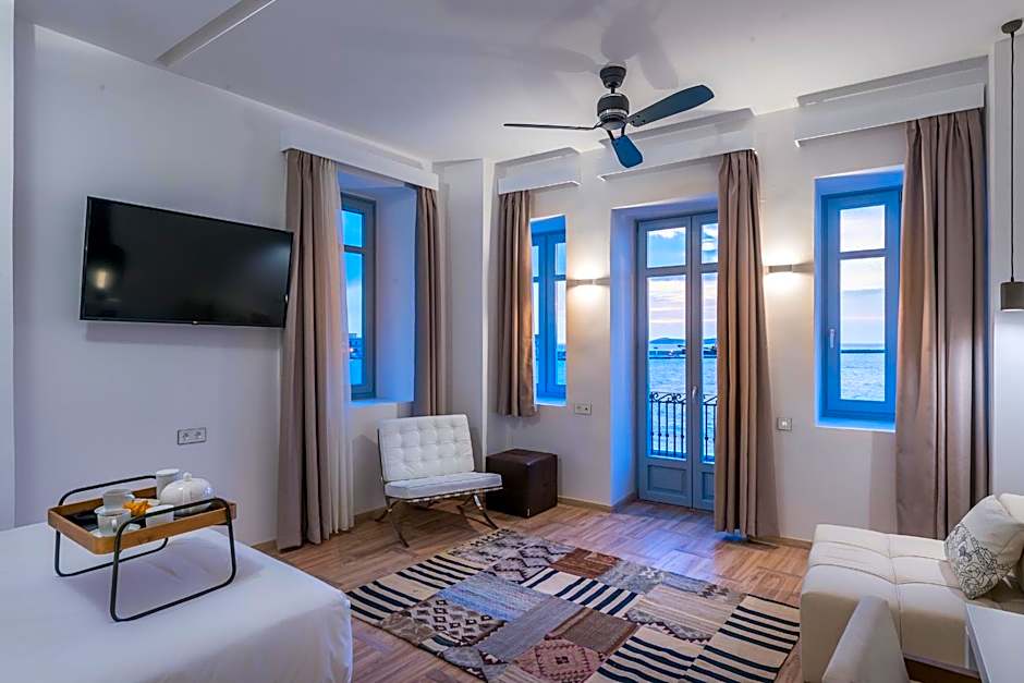 Shapes Luxury Suites