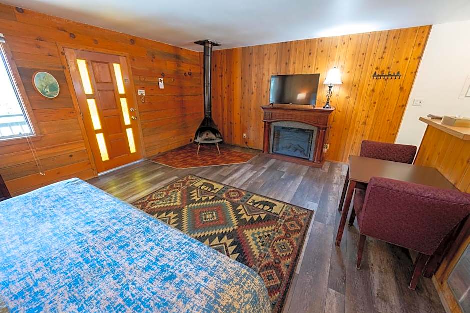 The Tamarack Lodge