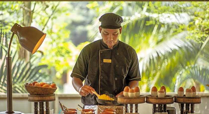 High Season Pool Villa & Spa