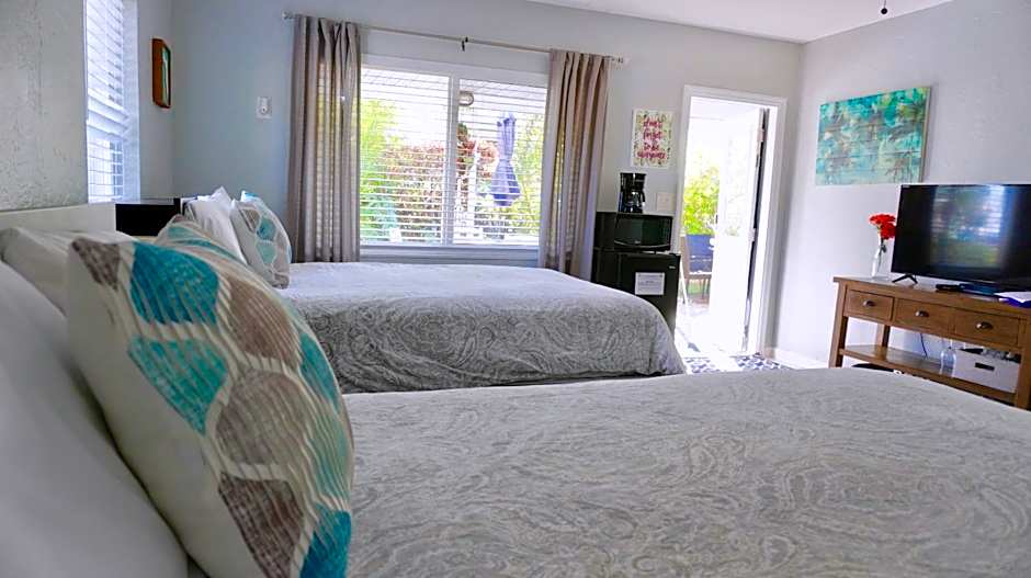 Photo 1 of 17 of Family Suite