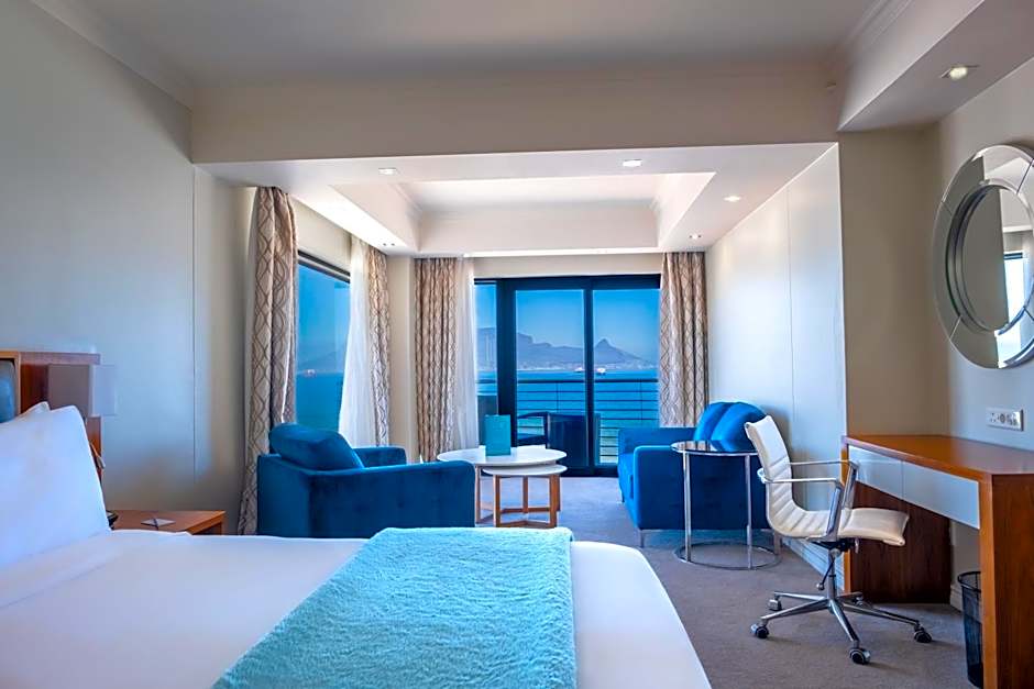 Photo 1 of 11 of Junior Suite, Balcony
