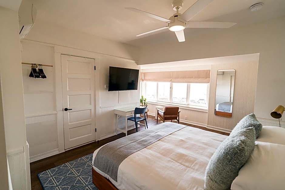 Newport Beach Hotel