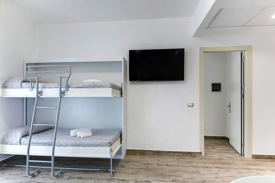 Elegance Suite Apartments - Siroli Collection