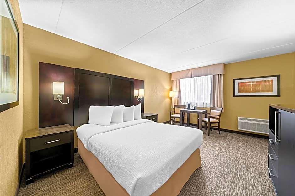 Best Western Plus Mariposa Inn & Conference Centre