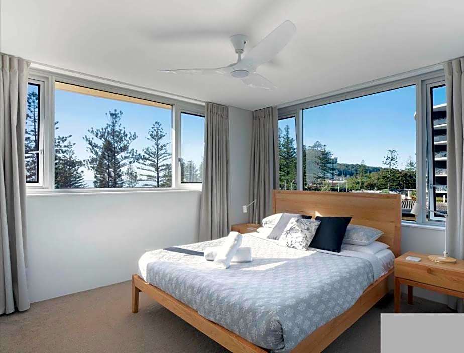 Oceania on Burleigh Beach