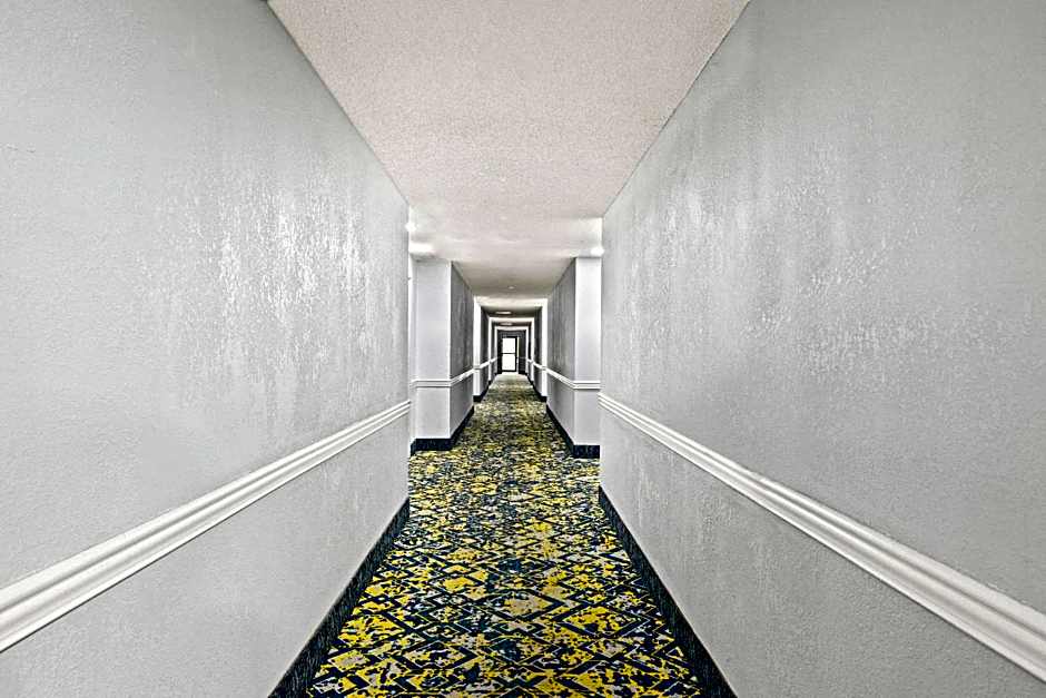 Econo Lodge London North