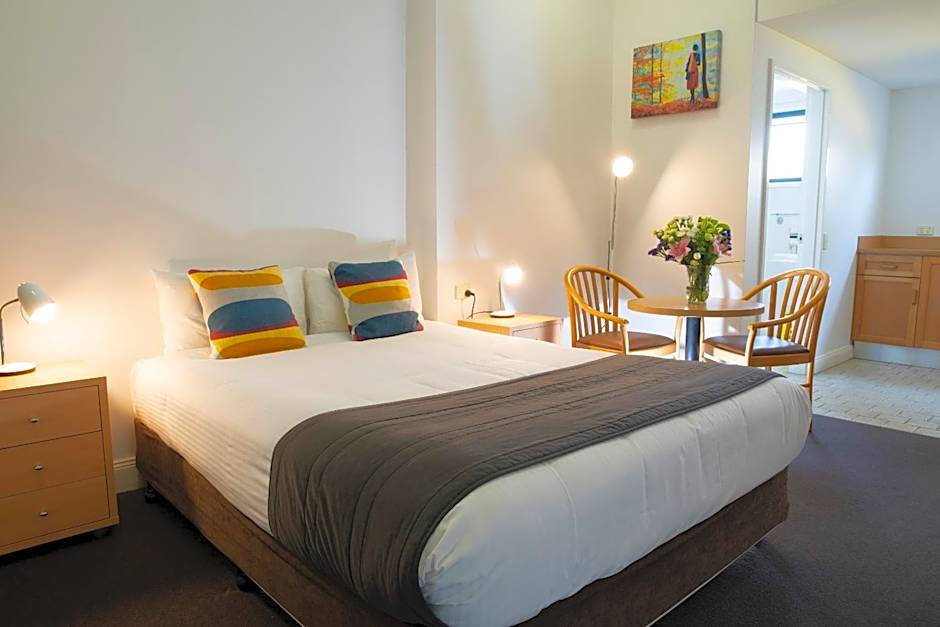Rockpool Motor Inn