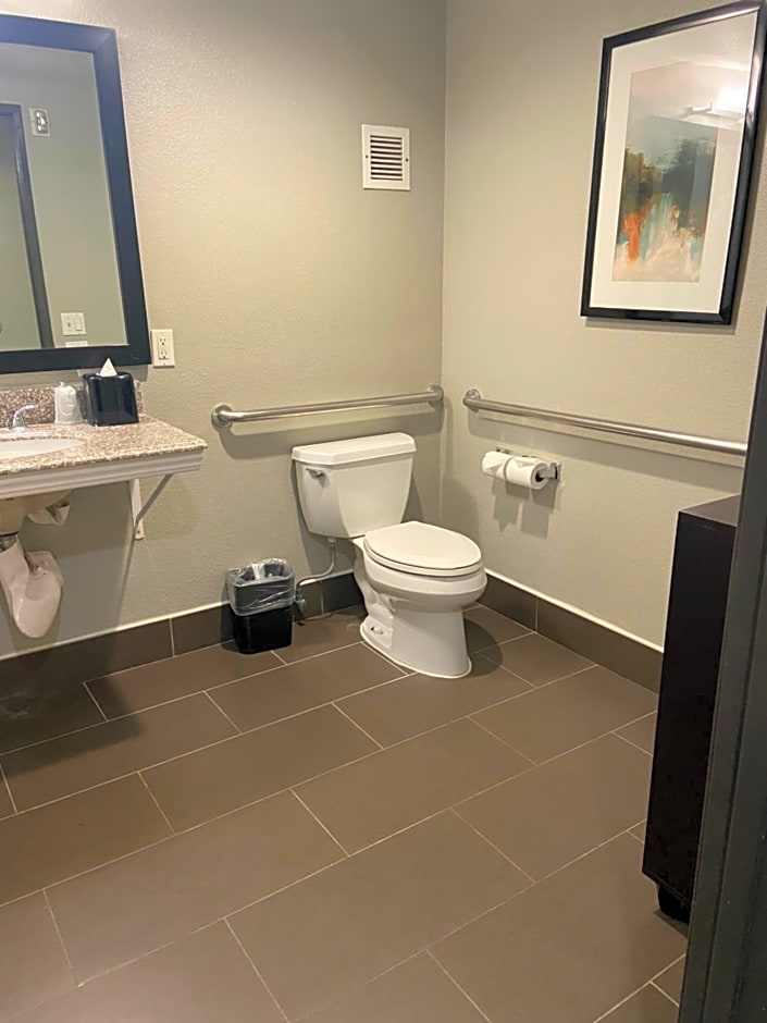 Holiday Inn Express Hotel & Suites Solana Beach-Del Mar By IHG