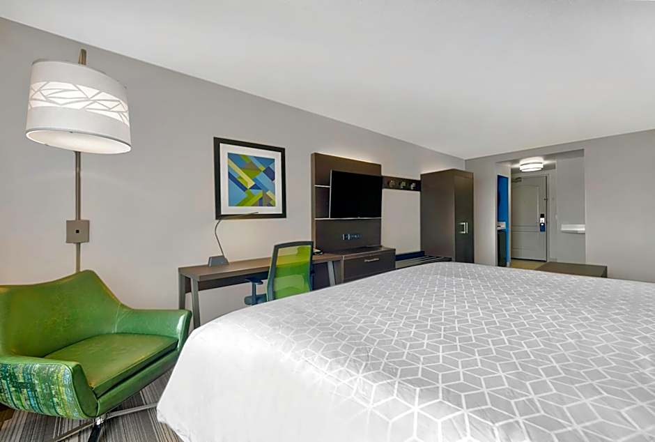 Holiday Inn Express Hotel & Suites Kansas City - Grandview By IHG