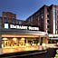 Embassy Suites By Hilton Saratoga Springs