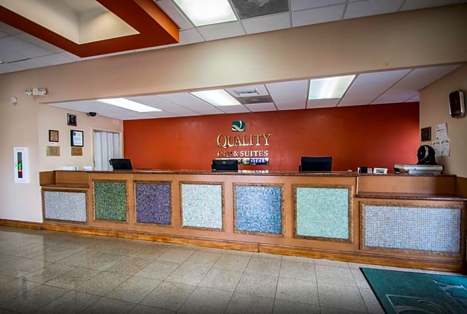 Quality Inn & Suites Eastgate