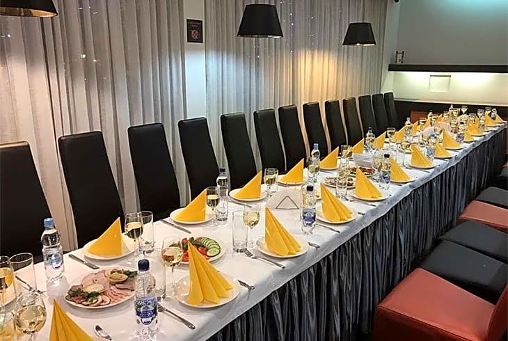 City Park Hotel by CHM