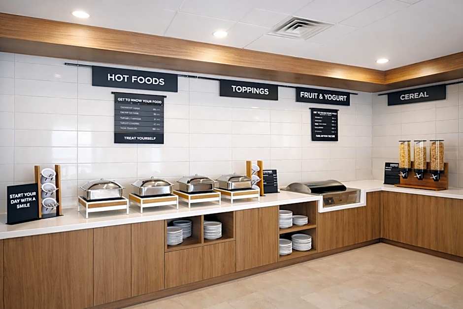 Holiday Inn & Suites Mississauga West / Meadowvale By IHG