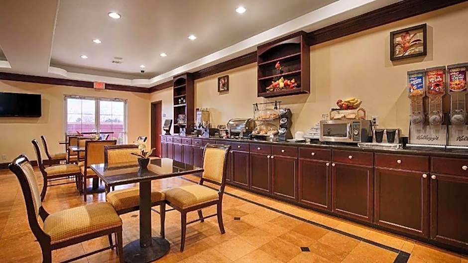 Best Western Plus Manvel Inn & Suites