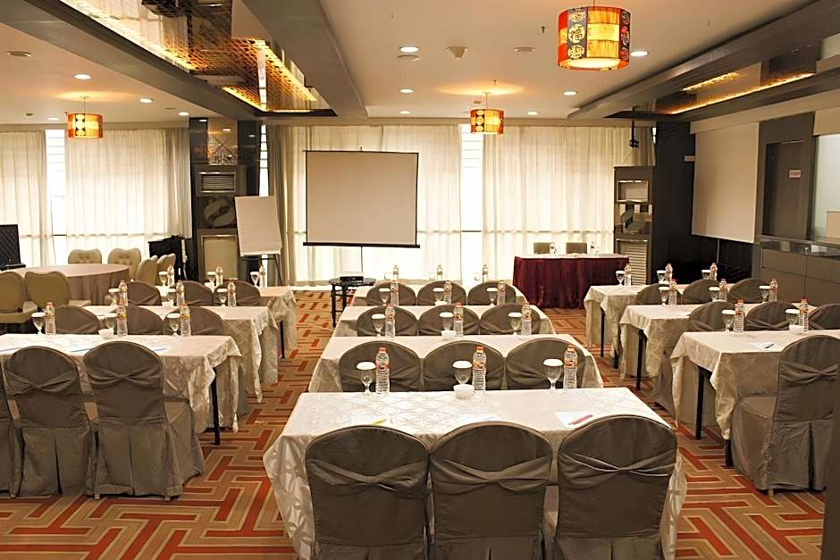 Hermes Palace Hotel Medan