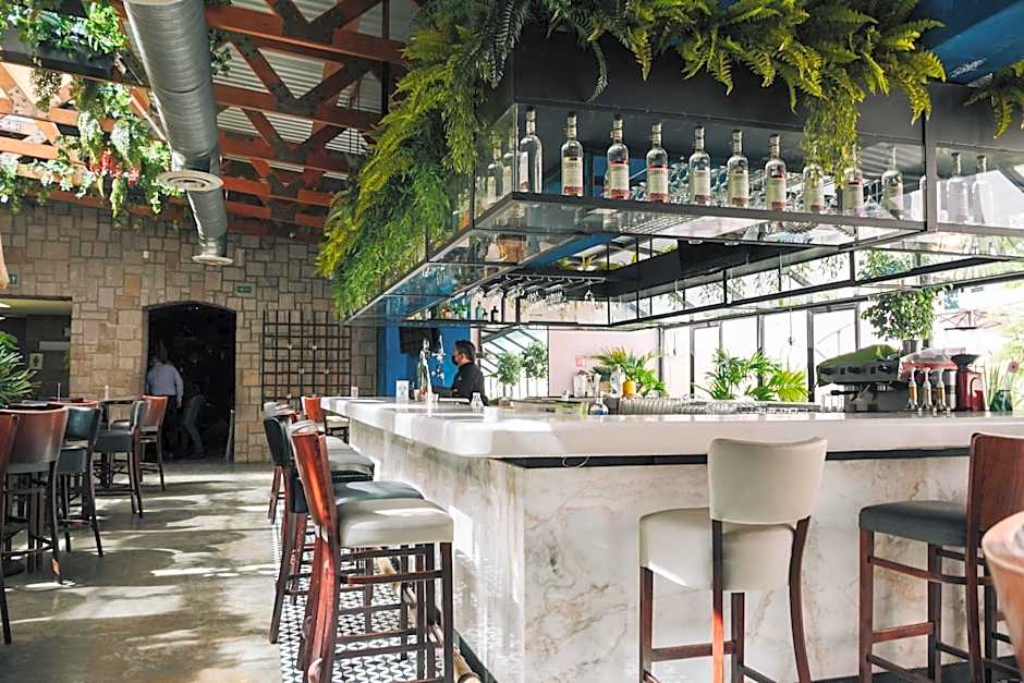 Hotel Victoria Express