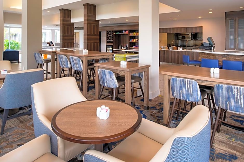 Hilton Garden Inn Baton Rouge Airport