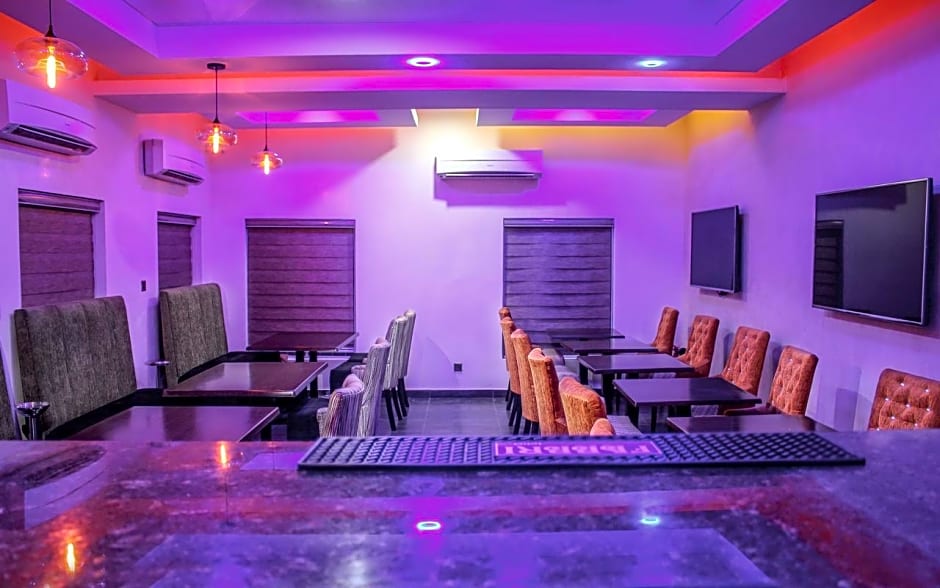 Joshesther Olive Hotel