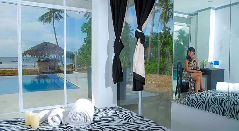 Bohol South Beach Hotel