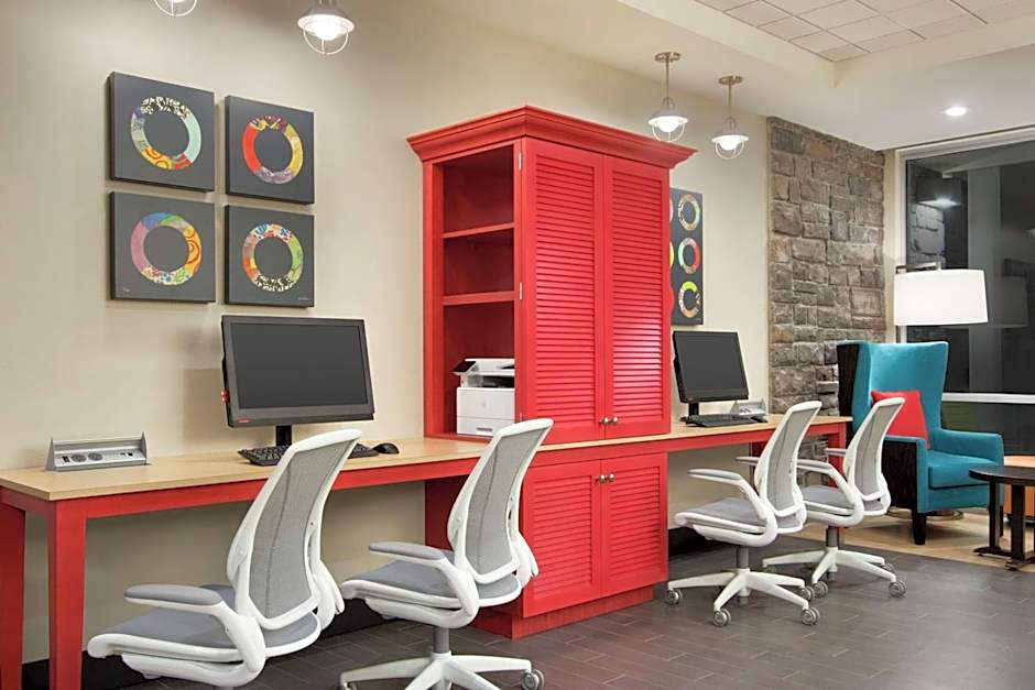 Home2 Suites by Hilton Fort St. John