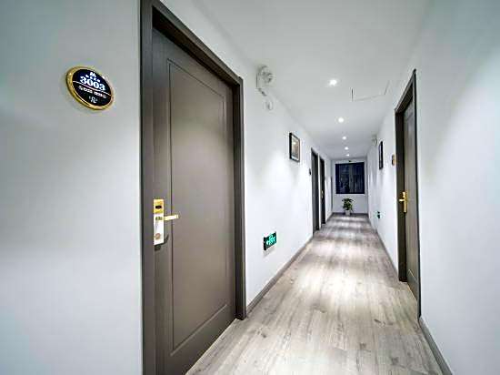 Ningbo Yihao Fashion Hotel