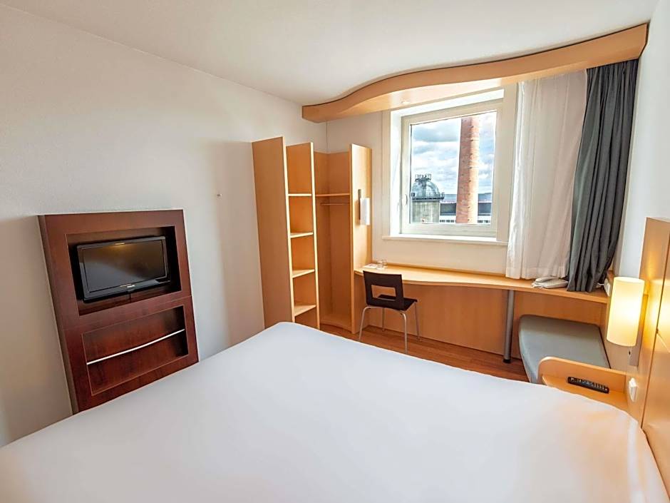 Ibis Esch Belval