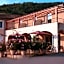 Hotel Restaurant Les Chataigniers