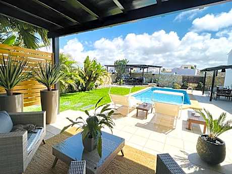 Kalufa Surf House