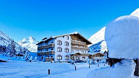 Hotel Galtürerhof