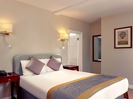 Standard Room with 1 double bed, Courtyard side