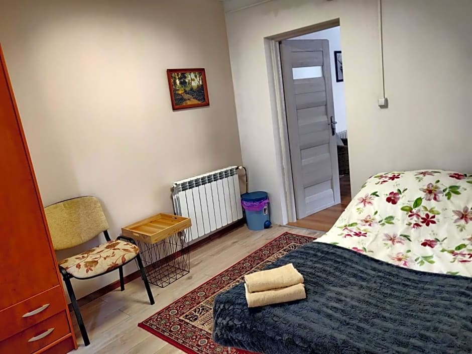 NOCLEGI-SPŁYWY BUGIEM