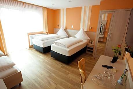 Quadruple Room with Balcony