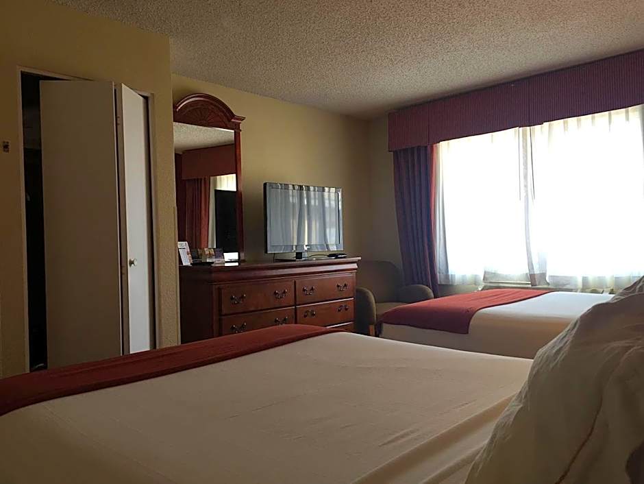 Baymont Inn & Suites by Wyndham