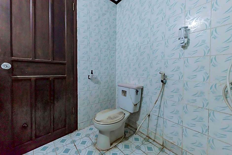 RedDoorz near Plaza Balikpapan