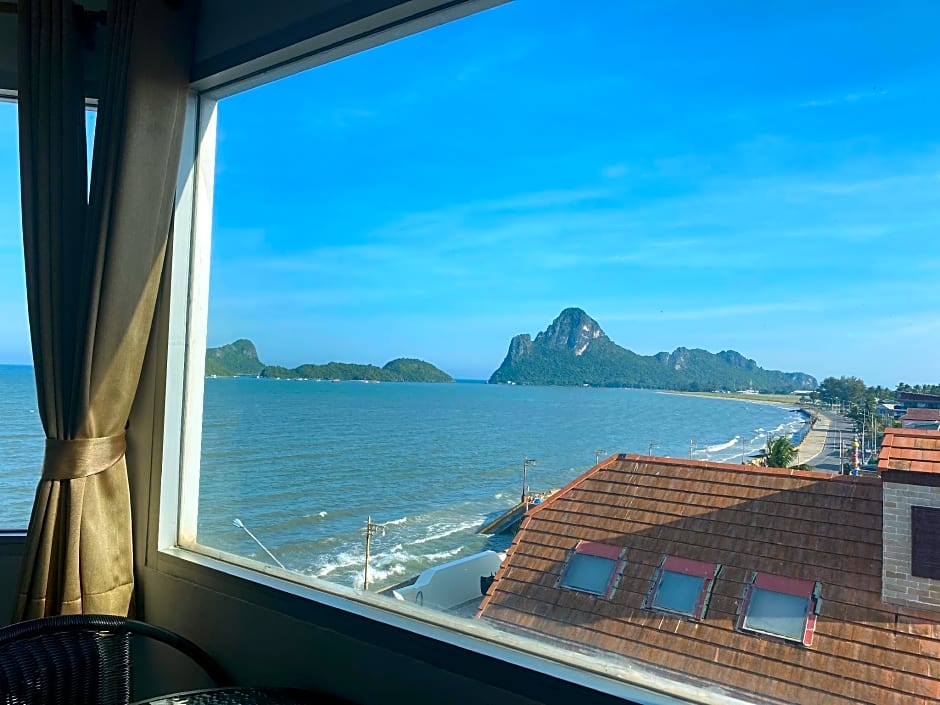 Prachuap Beach Hotel
