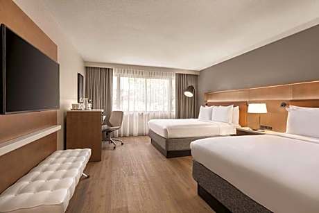 Queen Room with Two Queen Beds