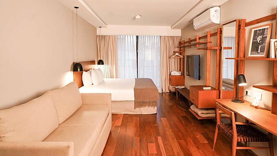AQ Tailored Suites