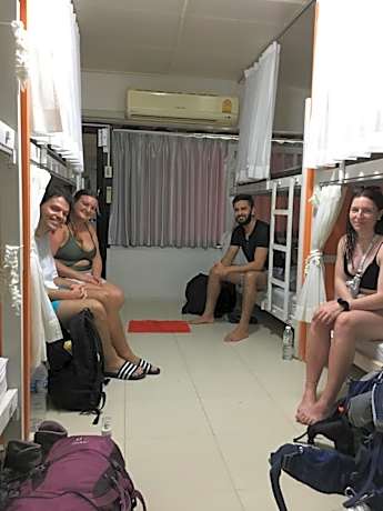 Bed in 10-Bed Mixed Dormitory Room