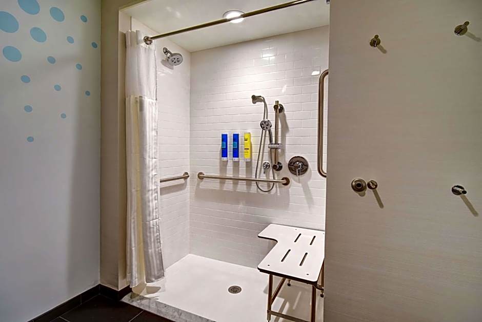 Tru By Hilton Raleigh Durham Airport