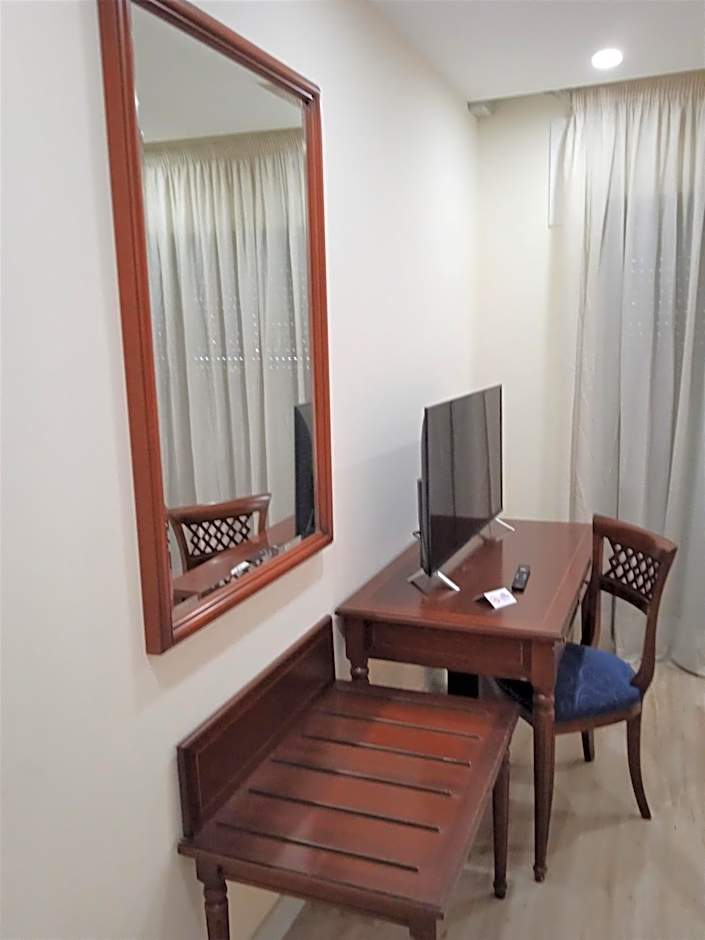 Hotel 153