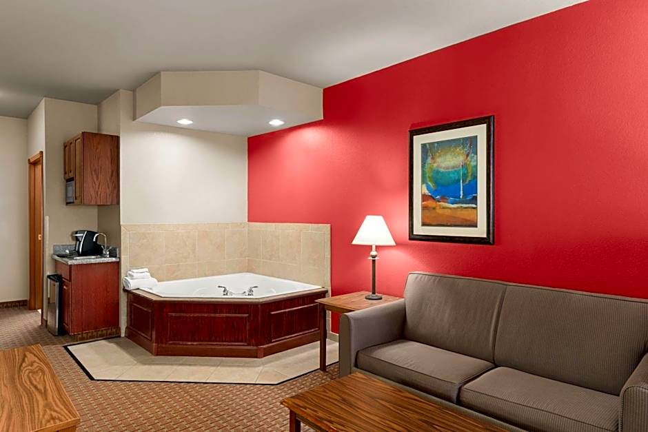 Baymont Inn & Suites by Wyndham Sturgis