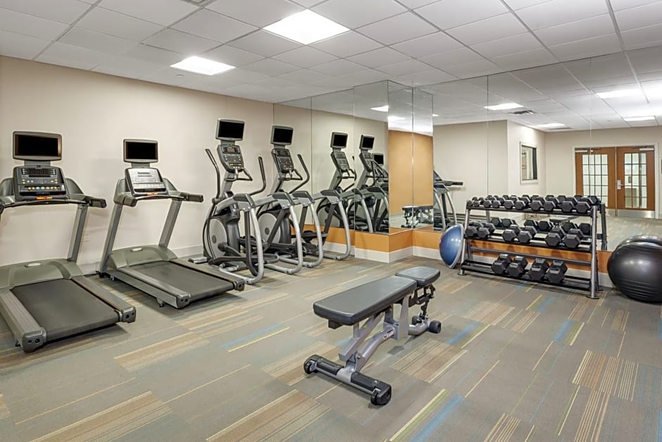 Holiday Inn Express Hotel & Suites East End By IHG