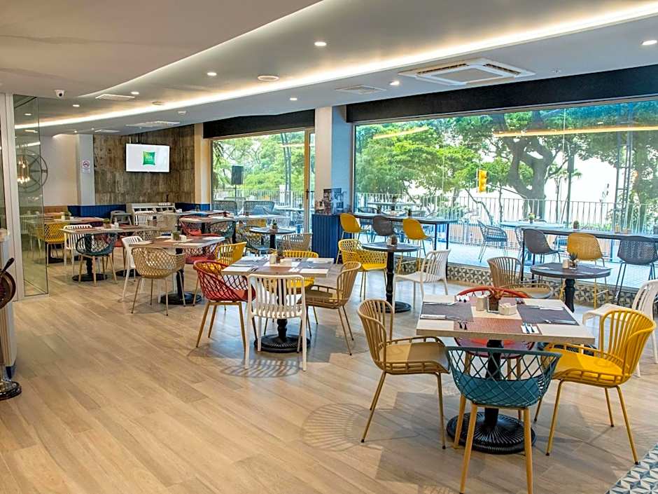 Ibis Styles El Malecon Guayaquil